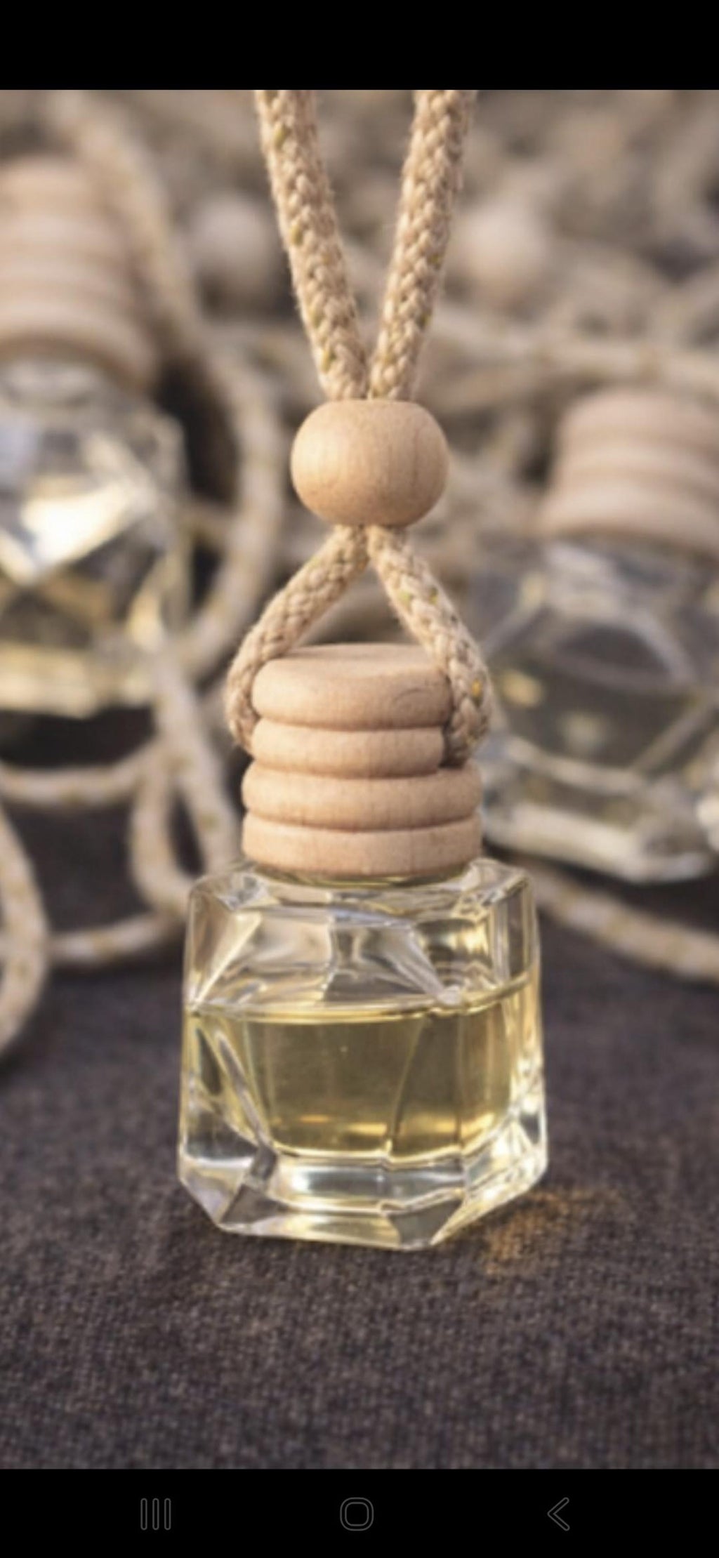 Oud Car Diffuser detail 3